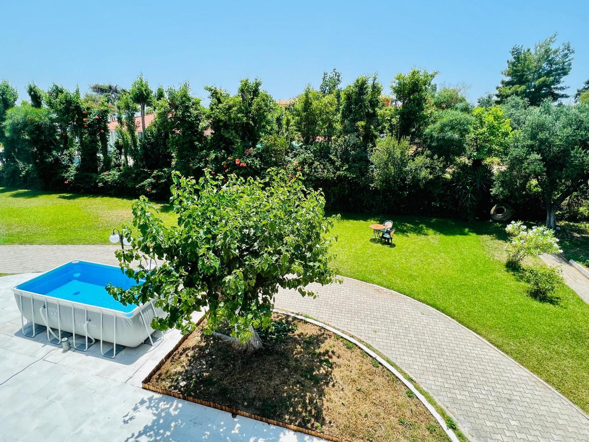 Gazonia Family Estate Hotel Skala  Exterior foto